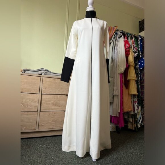 Black & White Color-block Structured Turtleneck Long-Sleeve A-line Gown Dress S - Picture 6 of 16